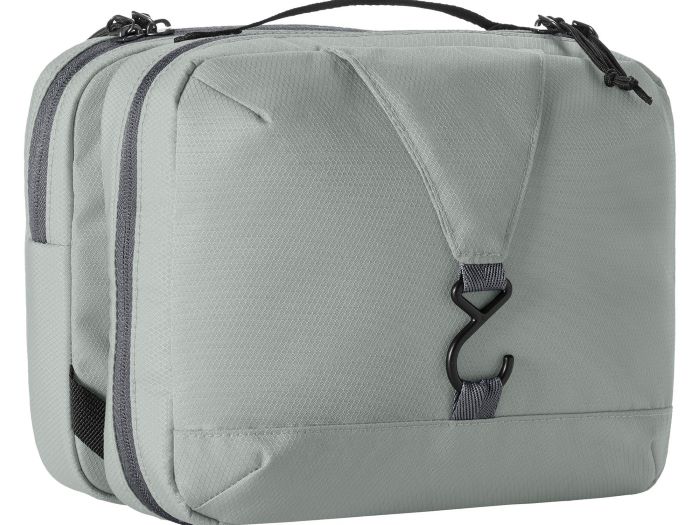 Eagle Creek Reveal Trifold Toiletry Kit
